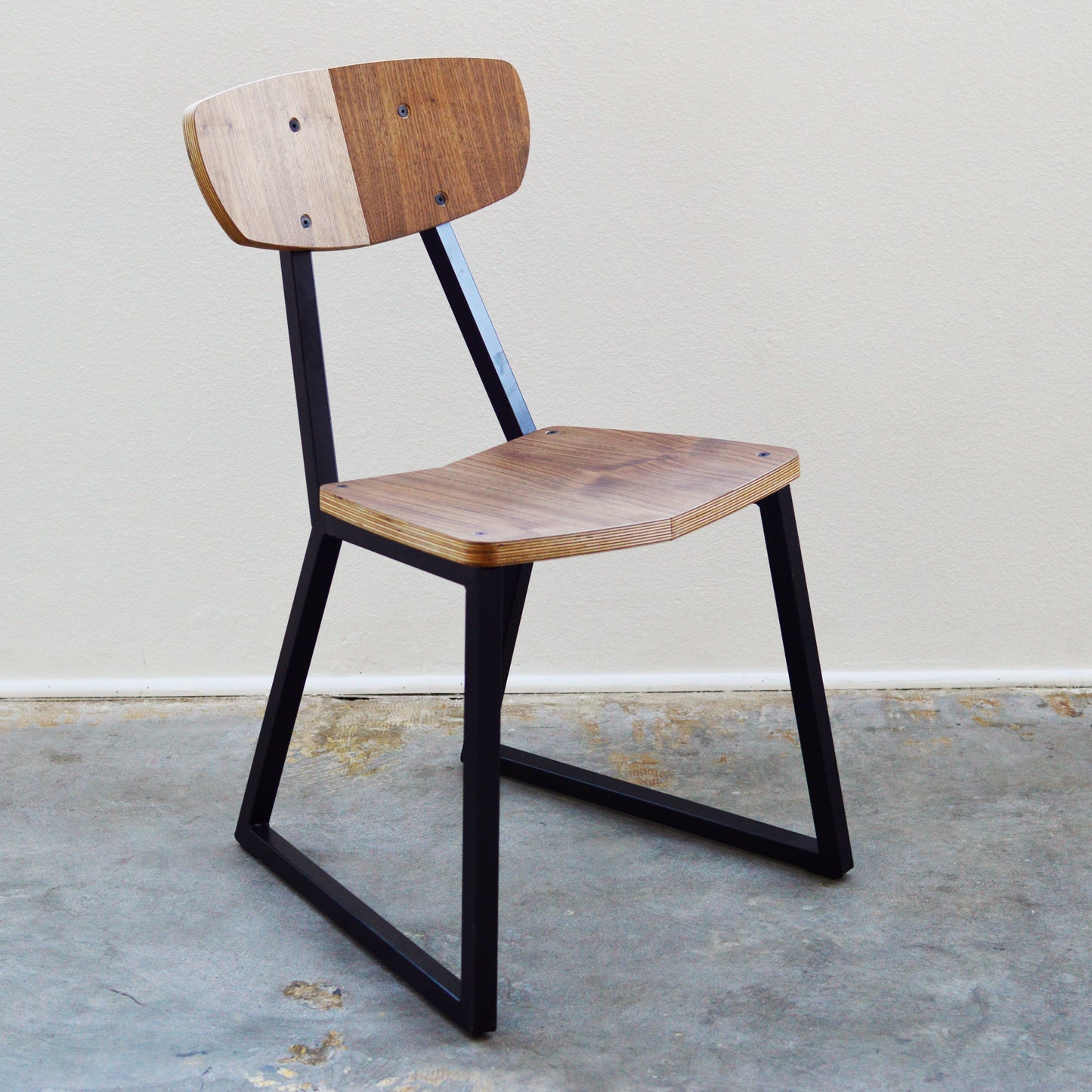 Planar Chair