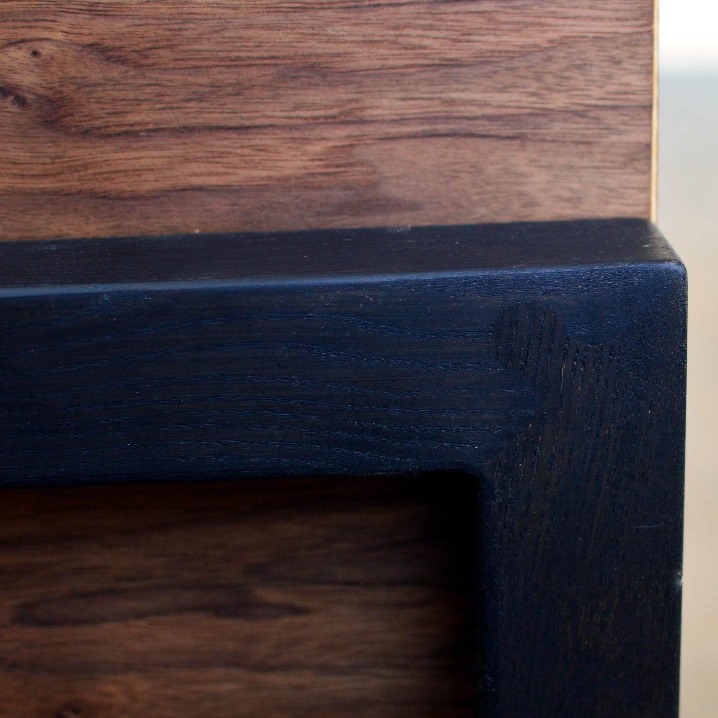 Spin Record Player Stand