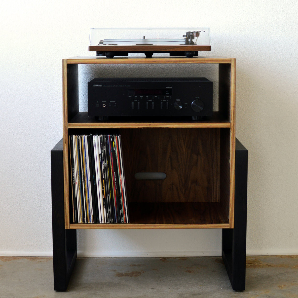 Spin Record Player Stand – Housefish